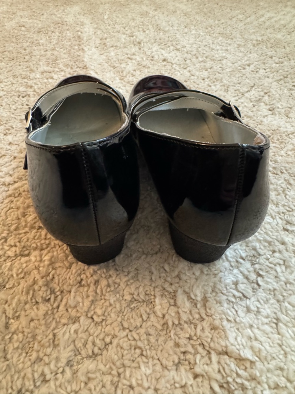 American Eagle girls black patent Mary Jane dress shoes size 3.5 youth in EUC!! - Picture 4 of 5